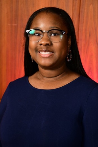A headshot of Chantel Johnson.